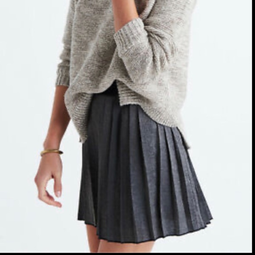 Madewell Bronze GoldMetallic Shimmer Pleated Mini Skirt Sz: 8